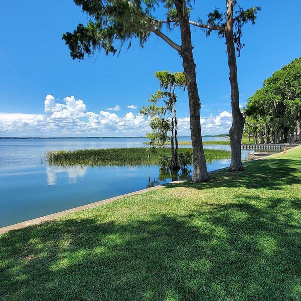 15D El Red Drive, Tavares FL 32778