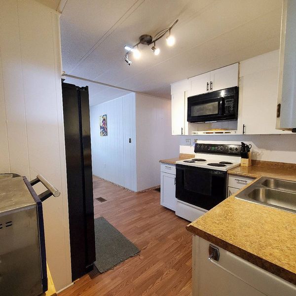 15D El Red Drive, Tavares FL 32778