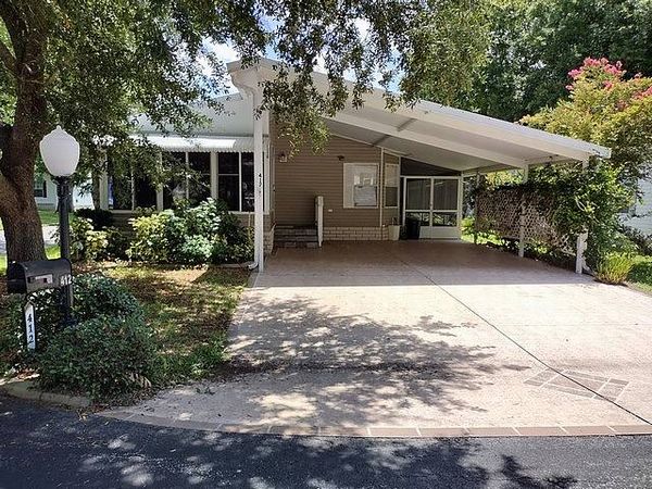 412 Kingslake Dr, DeBary FL 32713
