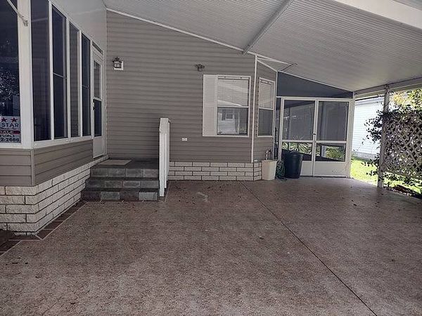 412 Kingslake Dr, DeBary FL 32713