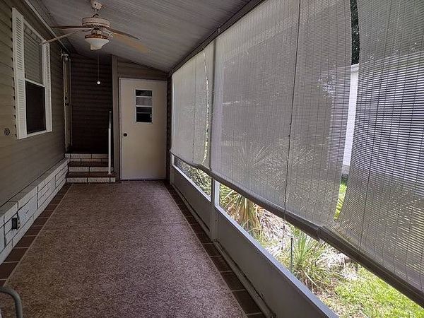 412 Kingslake Dr, DeBary FL 32713