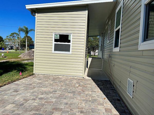 1950 S US Hwy 1, Lot 150, Vero Beach FL 32962