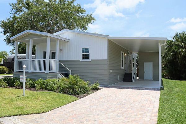 1950 S US Hwy 1, Lot 150, Vero Beach FL 32962