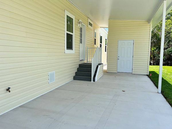 1950 S US Hwy 1, Lot 146, Vero Beach FL 32962