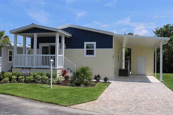 1950 S US Hwy 1, Lot 146, Vero Beach FL 32962