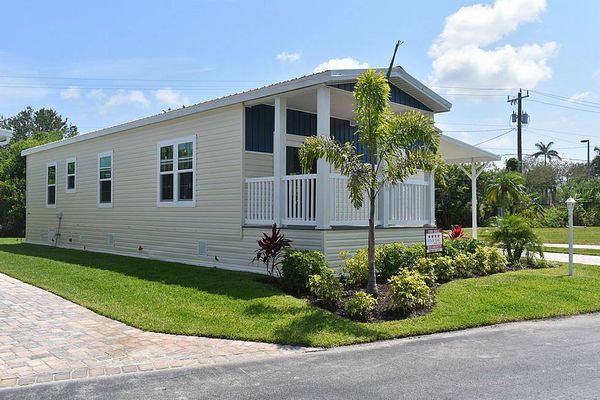 1950 S US Hwy 1, Lot 146, Vero Beach FL 32962