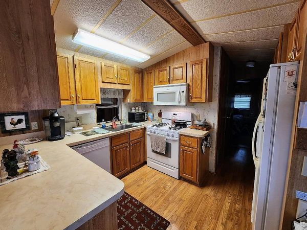 28229 CR33, Lot C333, Leesburg FL 34748