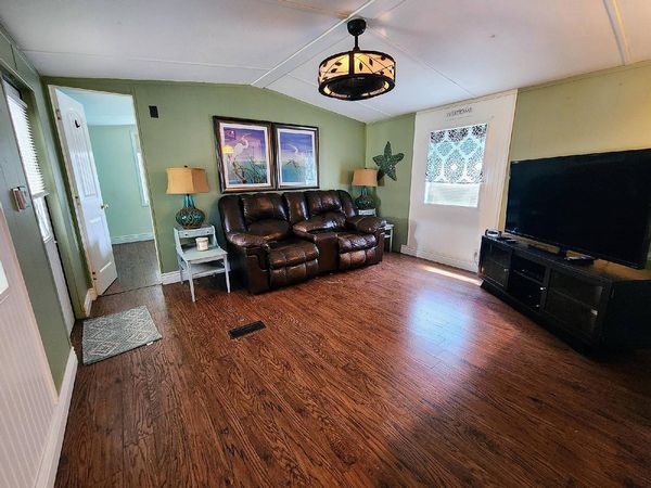 5 Lake Griffin Drive, Fruitland Park FL 34731