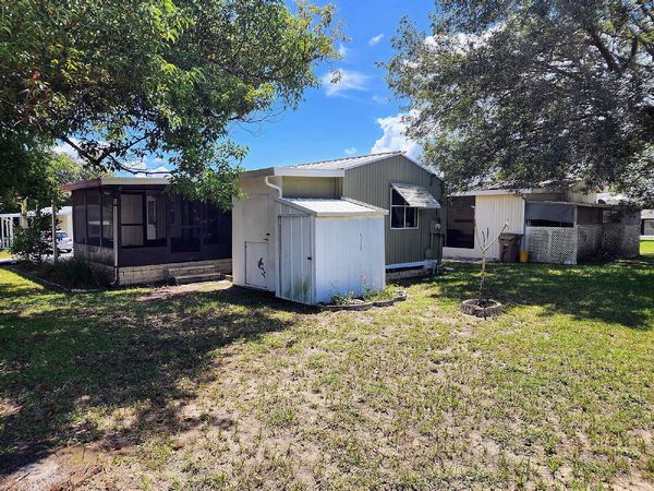 5 Lake Griffin Drive, Fruitland Park FL 34731