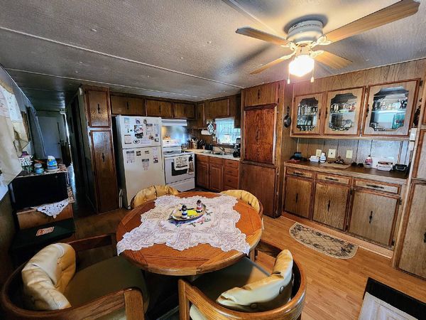 700 Hegstrom Rd, Leesburg FL 34748