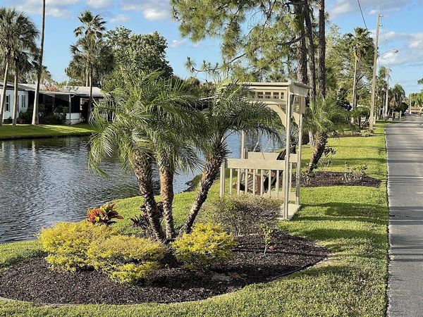 3000 US HWY 17/92 W #120, Haines City FL 33844