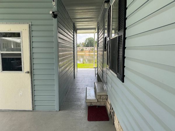 128 Landing Dr, Lot 101, Leesburg FL 34748