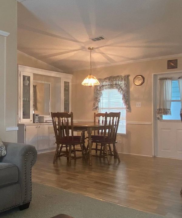 128 Landing Dr, Lot 101, Leesburg FL 34748