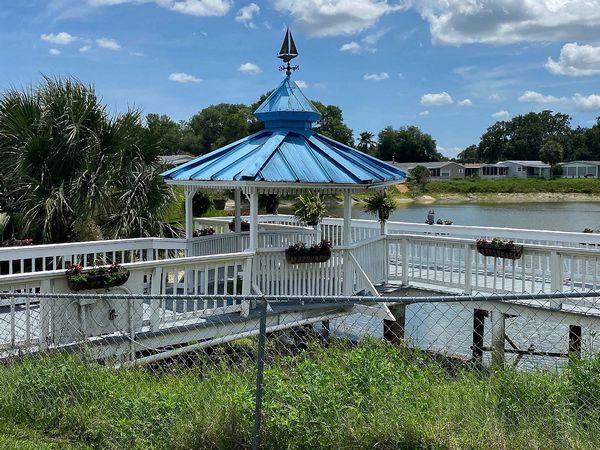 128 Landing Dr, Lot 101, Leesburg FL 34748