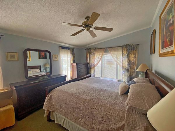 128 Landing Dr, Lot 101, Leesburg FL 34748