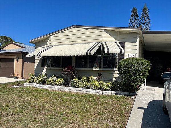 123 Calle De Lagos, Fort Pierce FL 34951