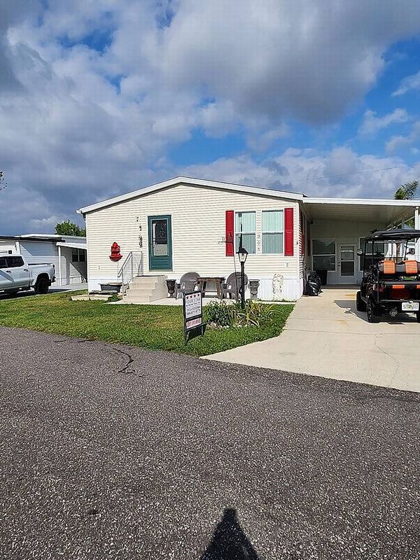 918 Reed Canal Rd., Lot 306, South Daytona FL 32119