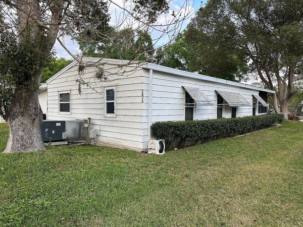 526 Bluff Dr, Lot 99, Auburndale FL 33823