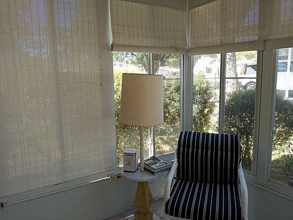 328 Kingslake Dr, DeBary FL 32713