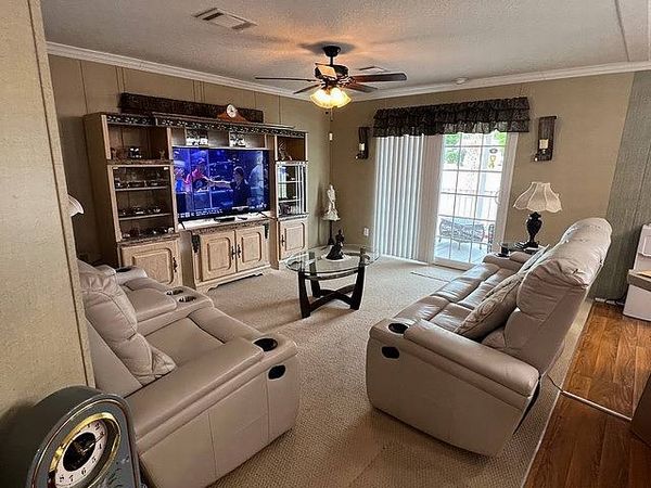 518 Orange Blossom Ln, DeLand FL 32724