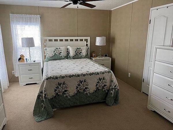 518 Orange Blossom Ln, DeLand FL 32724