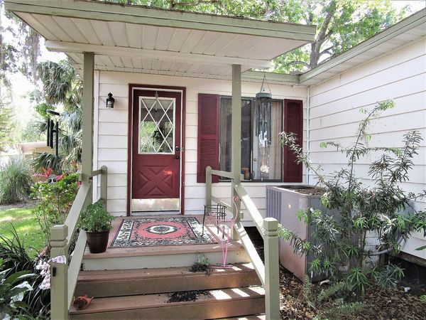137 Hibiscus Dr, Leesburg FL 34788