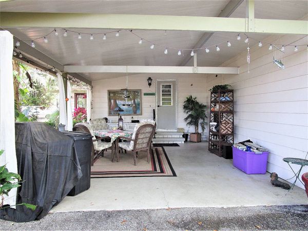 137 Hibiscus Dr, Leesburg FL 34788