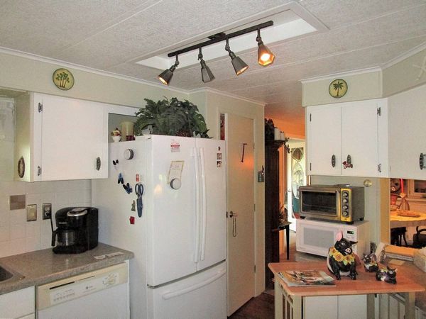 137 Hibiscus Dr, Leesburg FL 34788