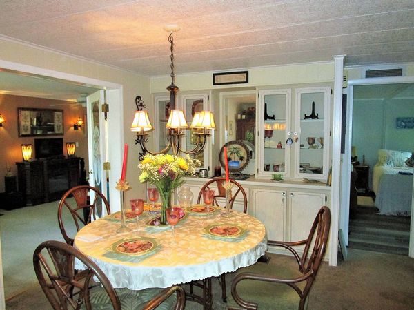 137 Hibiscus Dr, Leesburg FL 34788