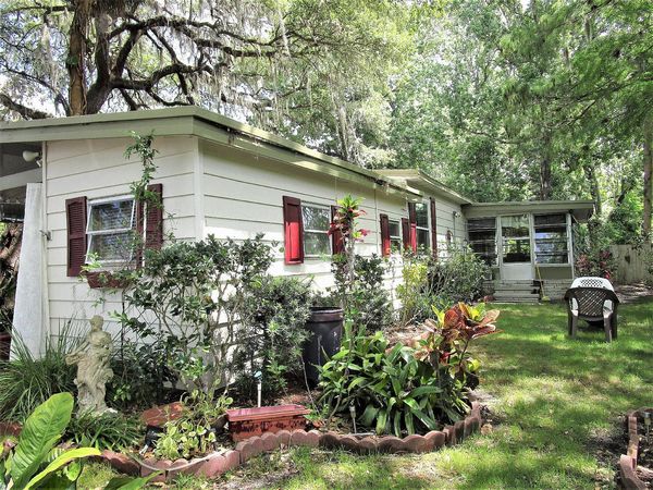 137 Hibiscus Dr, Leesburg FL 34788