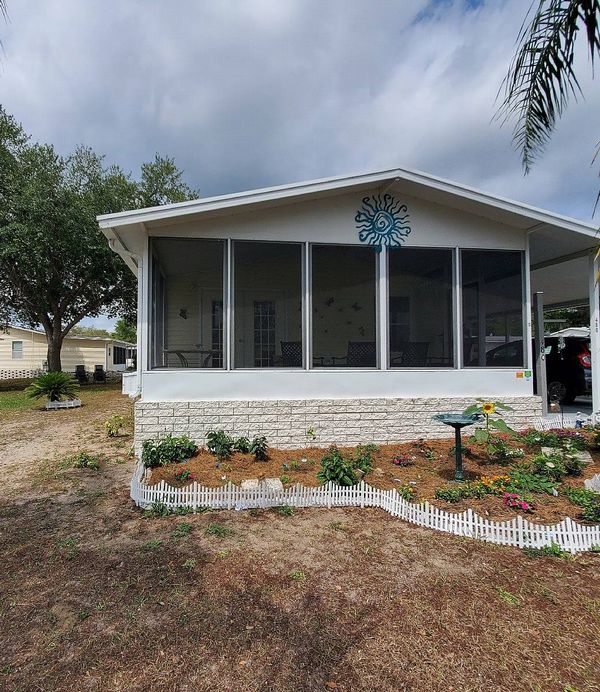 480 Petunia Dr, Fruitland Park FL 34731