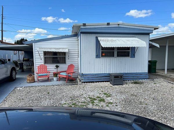 3280 3rd Ave, Mims FL 32754