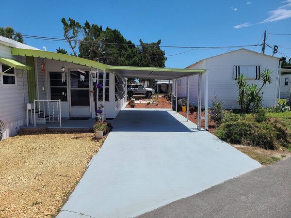 4 Circle Dr., Port Orange FL 32127