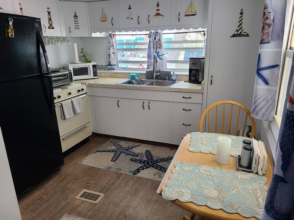 4 Circle Dr., Port Orange FL 32127
