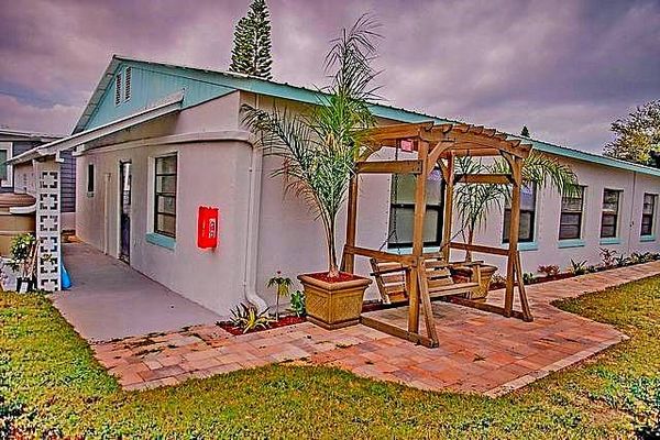 4 Circle Dr., Port Orange FL 32127