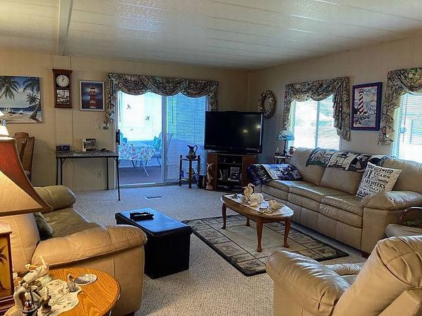 235 Inverness Ln, Orange City FL 32763