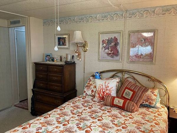 235 Inverness Ln, Orange City FL 32763