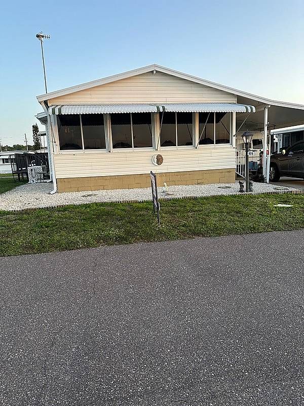 918 Reed Canal Rd, Lot 424, South Daytona FL 32119
