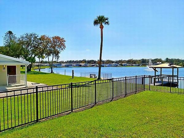 918 Reed Canal Rd, Lot 424, South Daytona FL 32119