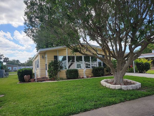 2248 Las Fuentes Dr., Port Orange FL 32129