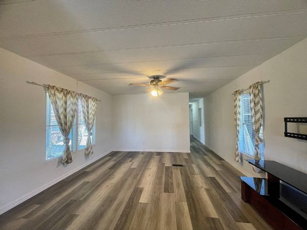 3000 US Hwy 17-92 W. #3, Haines City FL 33844