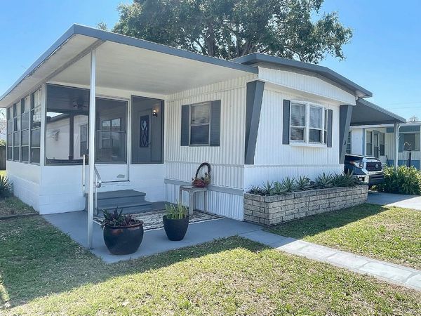 3000 US Hwy 17-92 W. #3, Haines City FL 33844