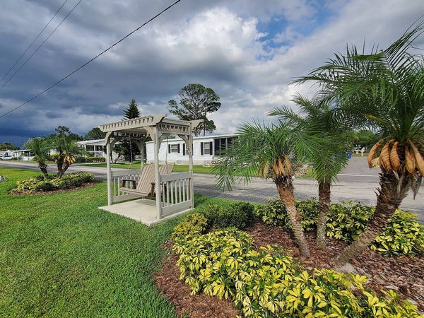 3000 US Hwy 17-92 W. #3, Haines City FL 33844