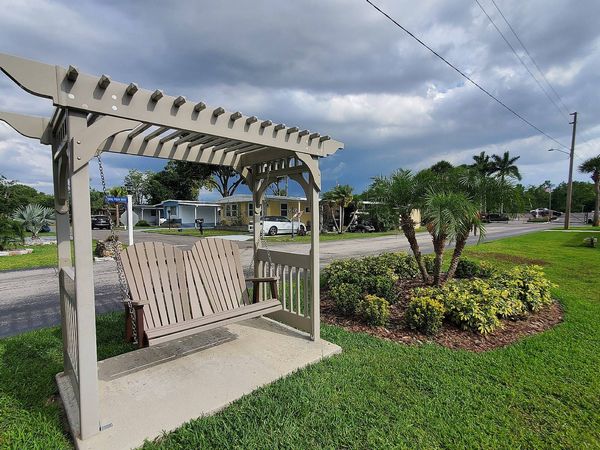 3000 US Hwy 17-92 W. #3, Haines City FL 33844