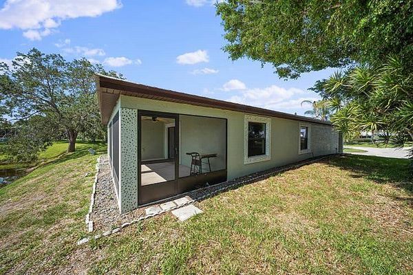 12 Julia, Fort Pierce FL 34951