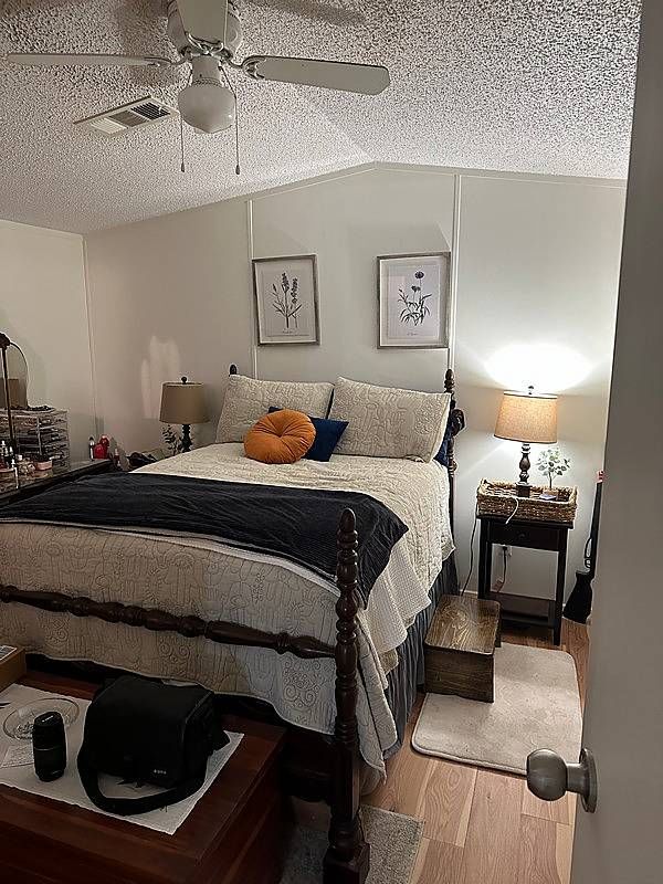 918 Reed Canal Rd., Lot 234, South Daytona FL 32119