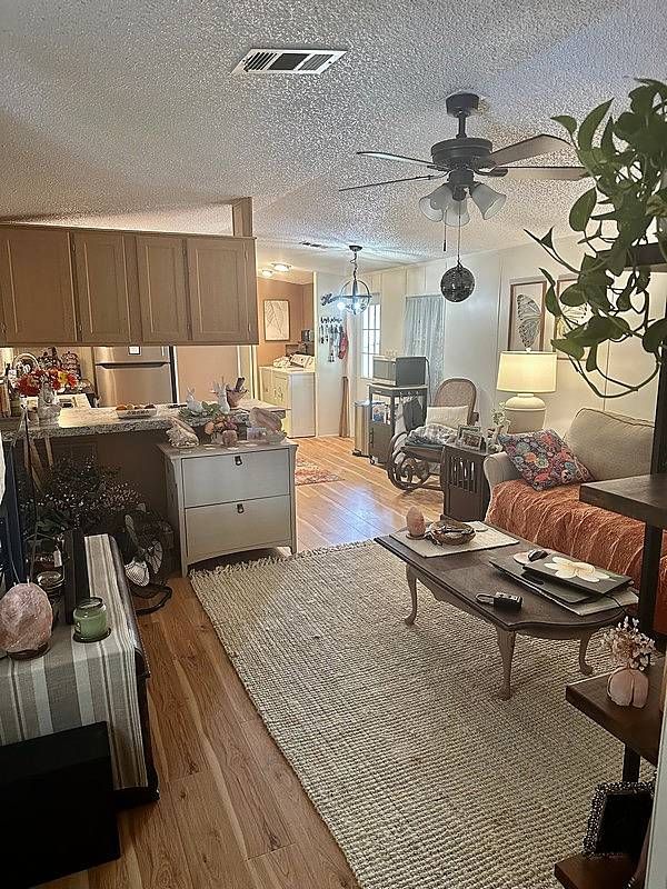 918 Reed Canal Rd., Lot 234, South Daytona FL 32119