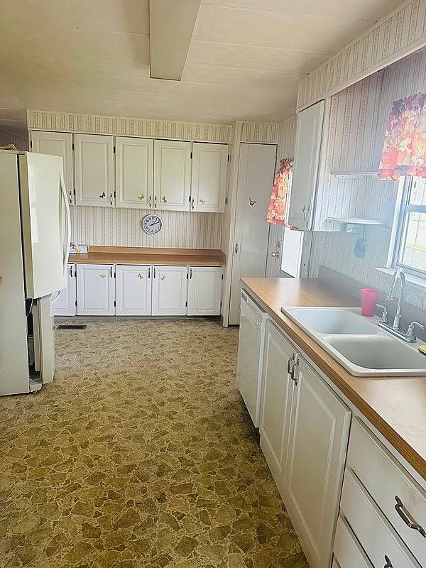 918 Reed Canal Rd, Lot 353, South Daytona FL 32119