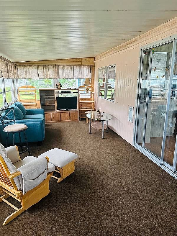 918 Reed Canal Rd, Lot 353, South Daytona FL 32119