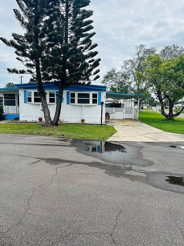 918 Reed Canal Rd, Lot 353, South Daytona FL 32119